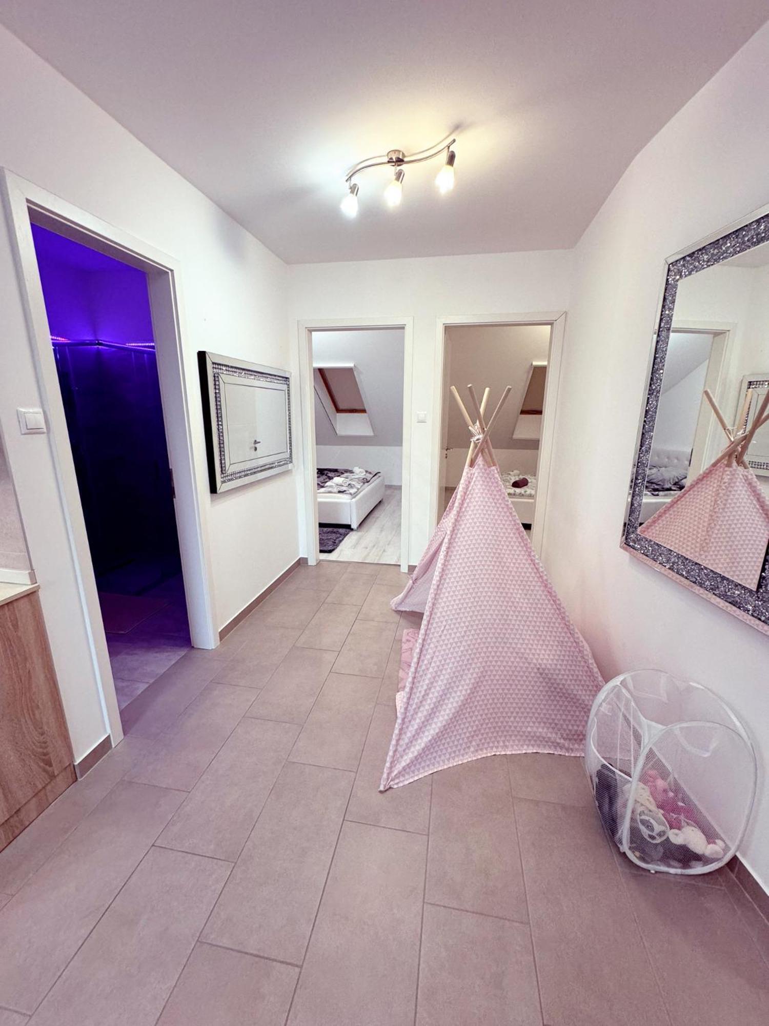 Exclusive Family Apartman Διαμέρισμα Πετς Εξωτερικό φωτογραφία
