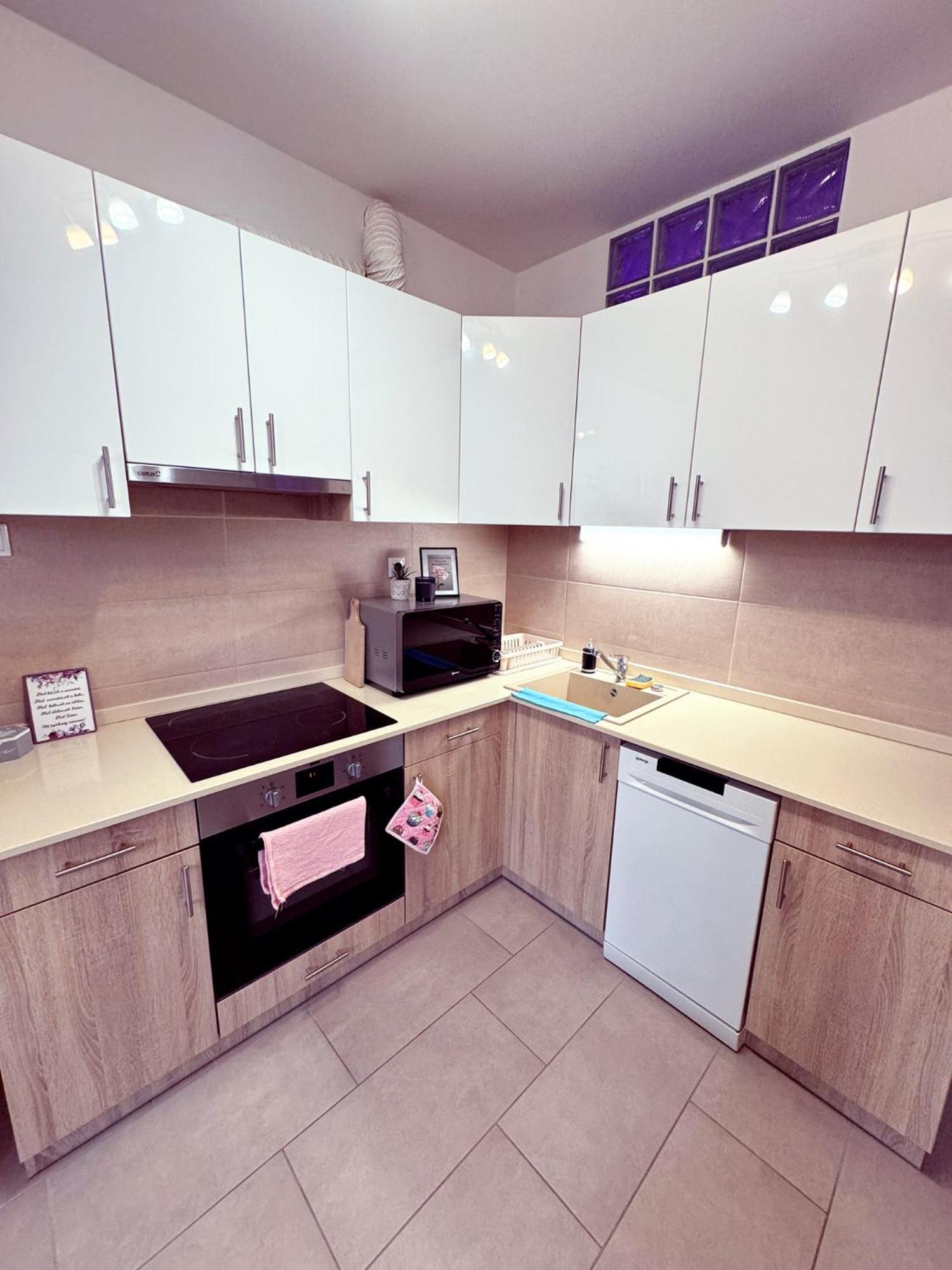 Exclusive Family Apartman Διαμέρισμα Πετς Εξωτερικό φωτογραφία