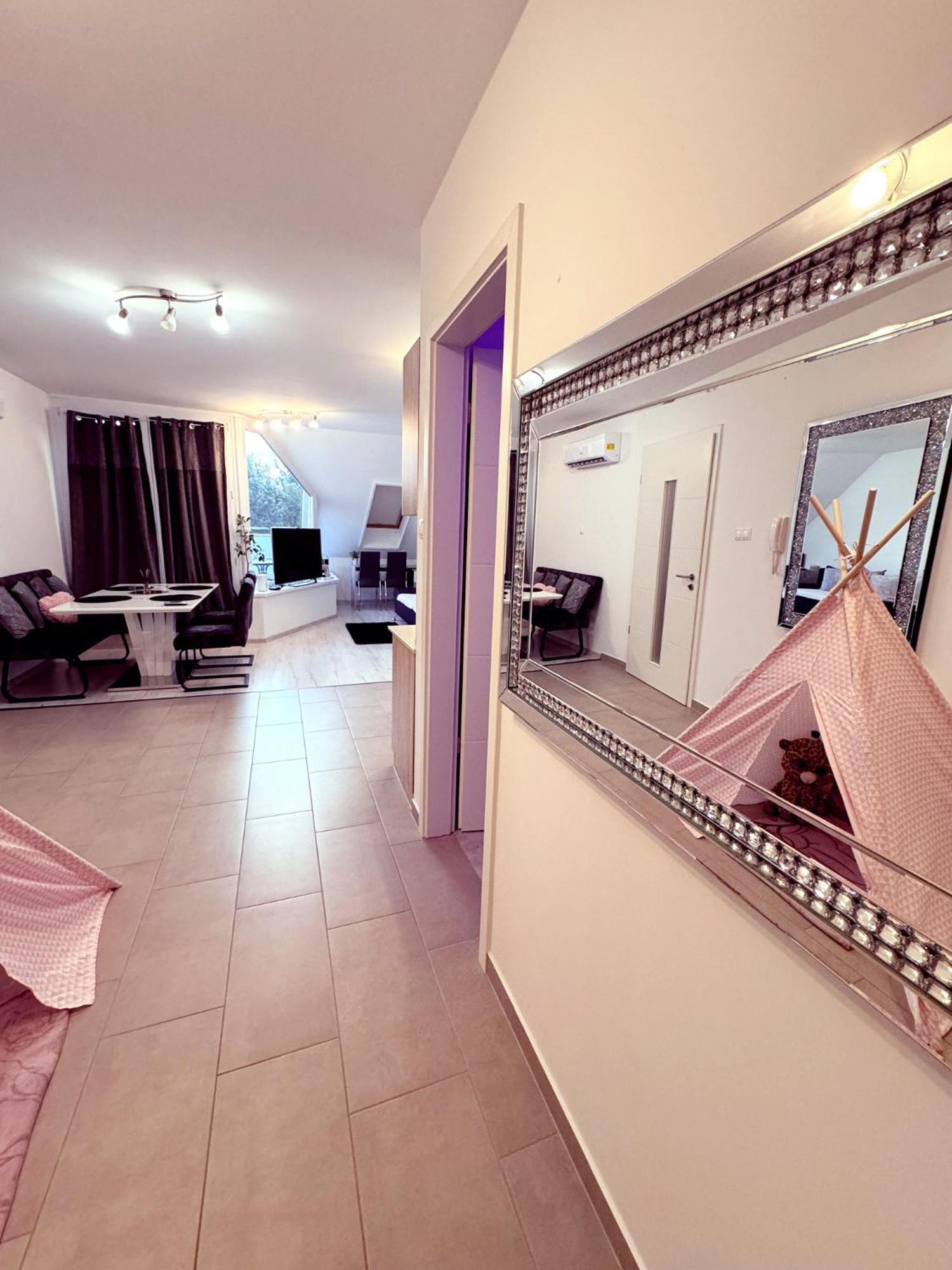 Exclusive Family Apartman Διαμέρισμα Πετς Εξωτερικό φωτογραφία