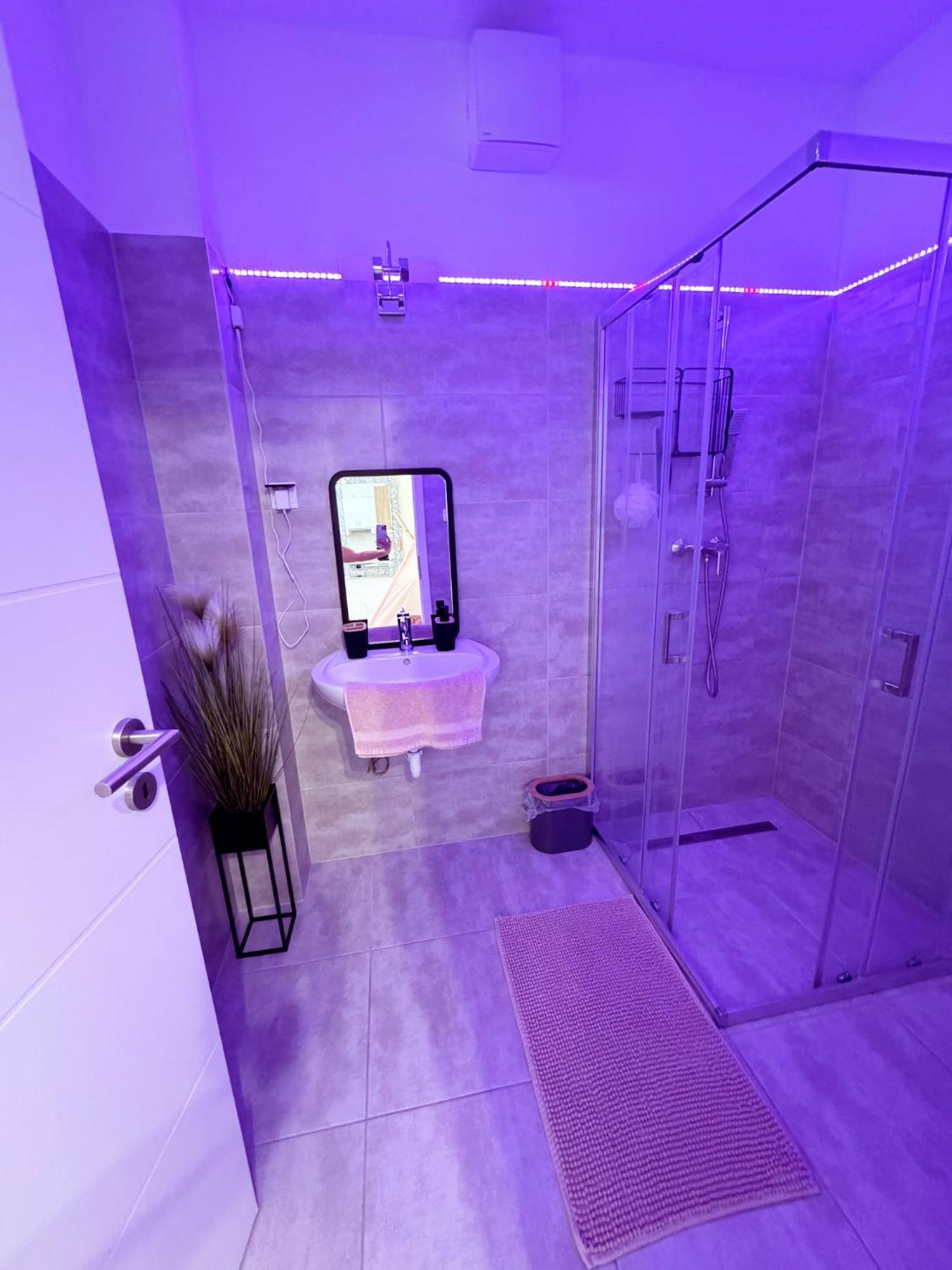 Exclusive Family Apartman Διαμέρισμα Πετς Εξωτερικό φωτογραφία